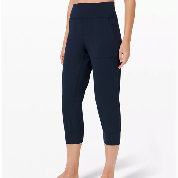 Lululemon Align High Rise Cropped Joggers - Picture 3 of 13